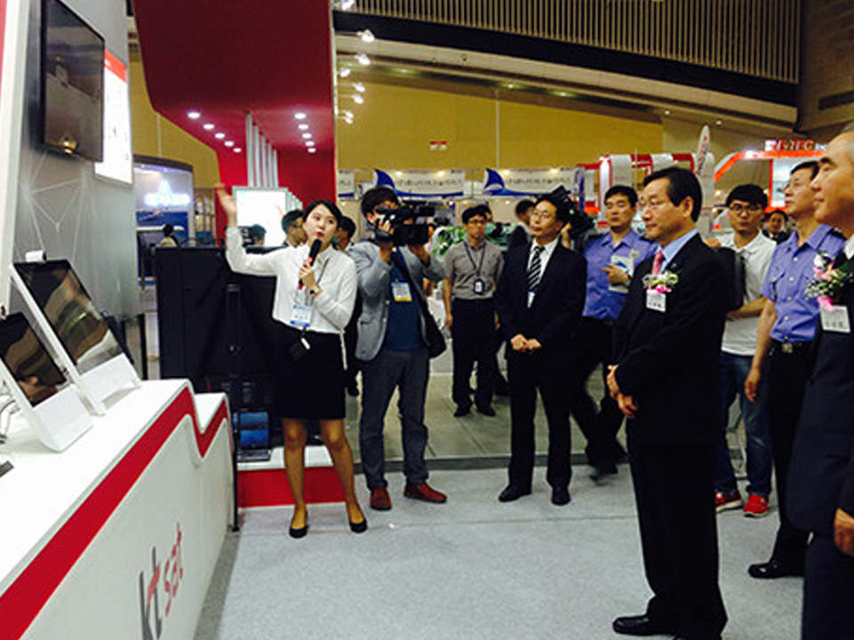 KT SAT participated in the ‘International Coastguard Safety & Equipment Show 2015’ in Songdo